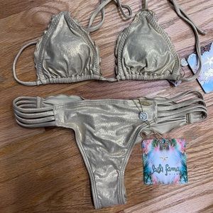 Amazing Golden Luli Fama Swimwear Set